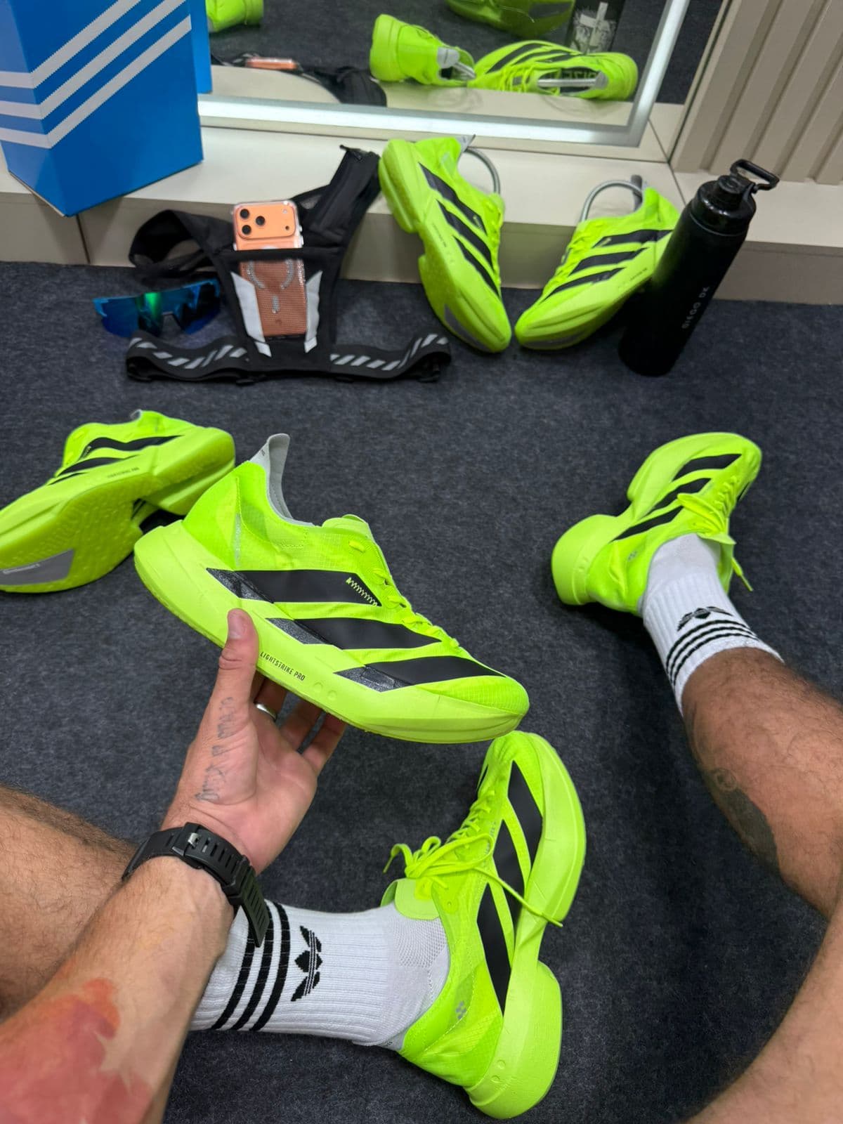 Adidas Adizero Verde Neon e Preto — foto principal