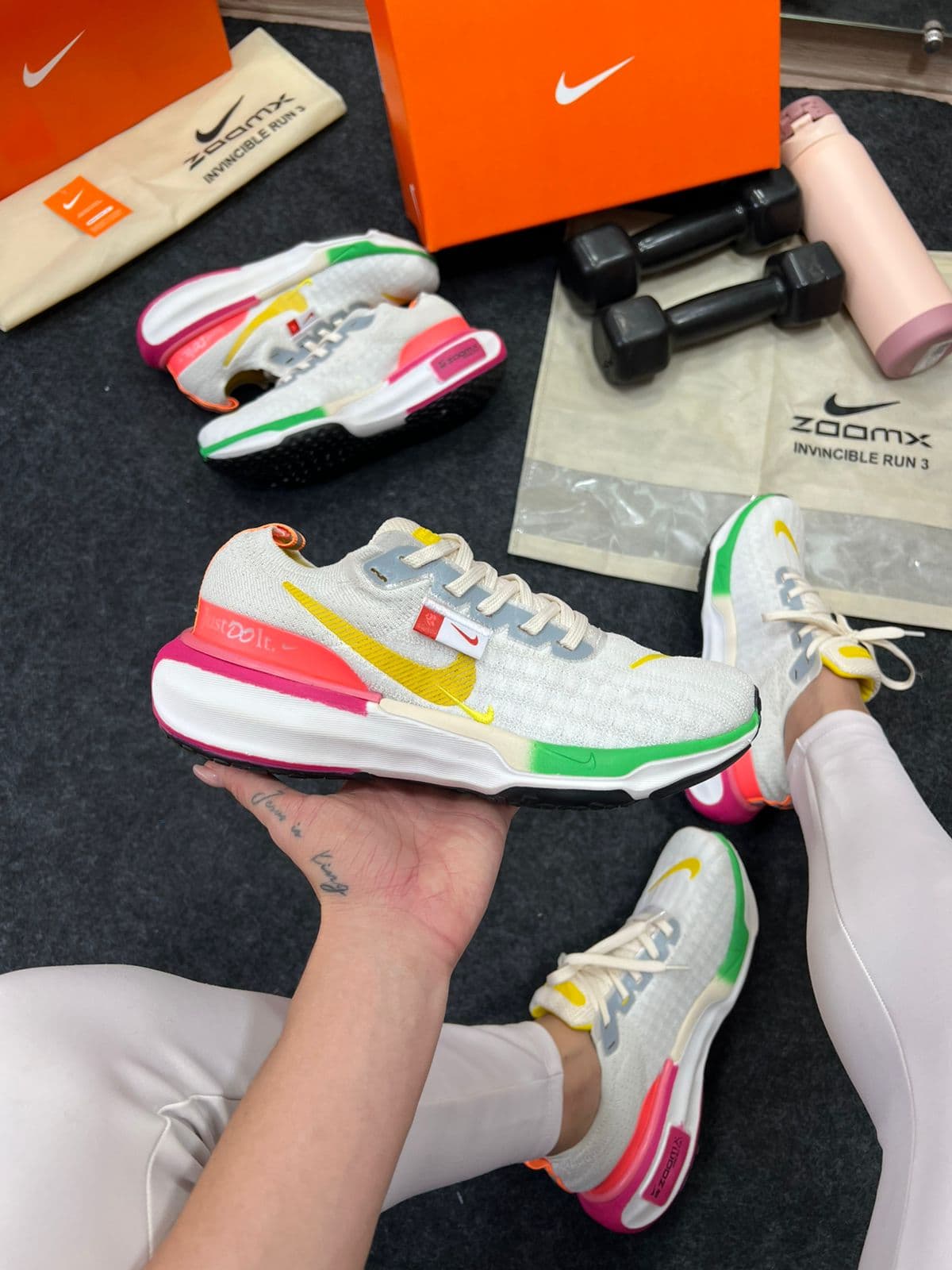 Nike Zoom X Invincible Flyknit Branco e Amarelo — foto principal