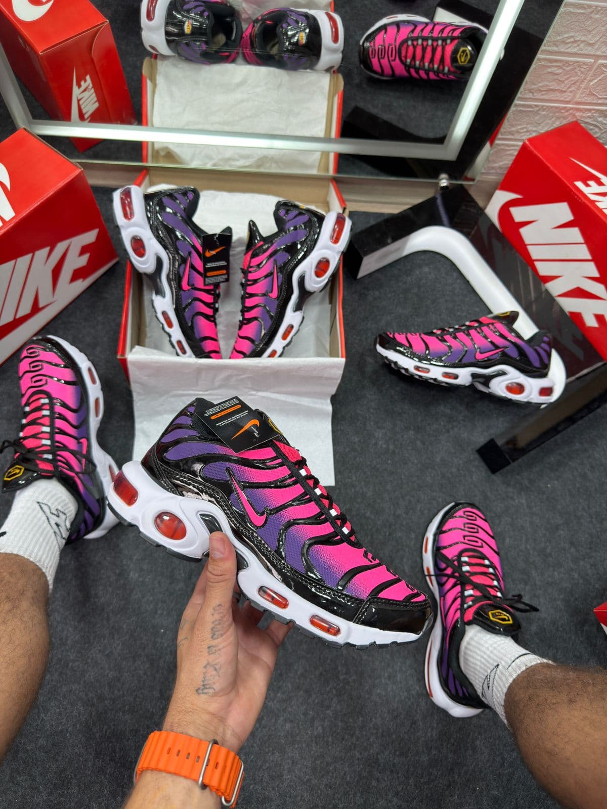Nike Air Max TN Rosa e Roxo — foto principal