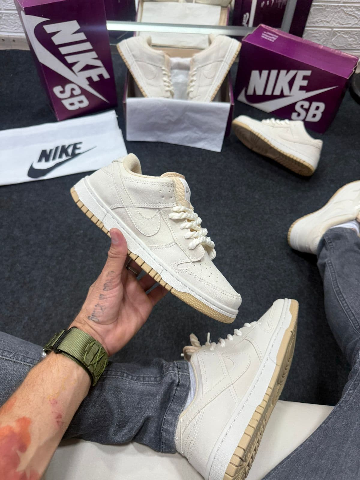 Nike SB Dunk Low Pro Off White — foto principal