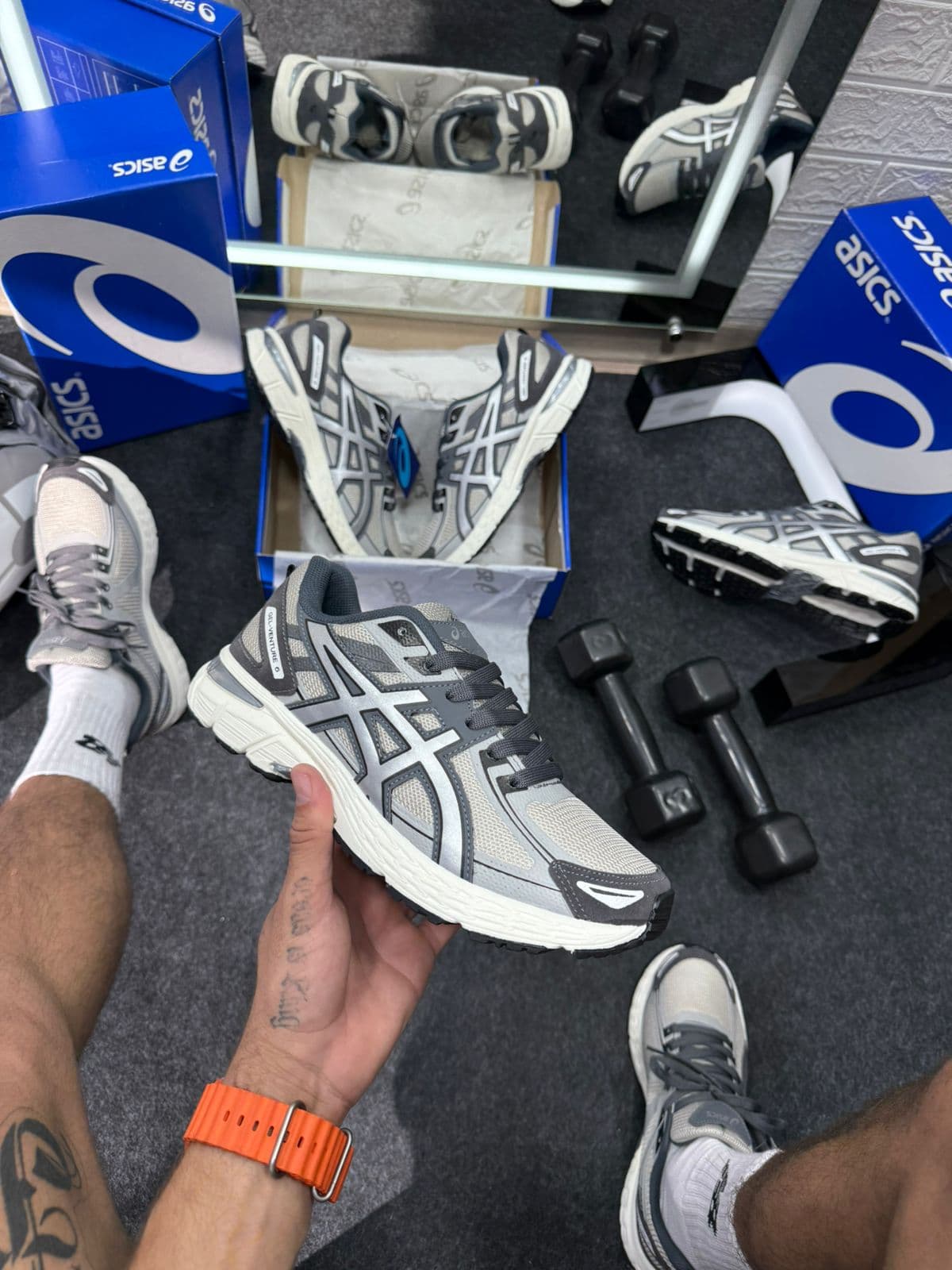 Tênis Asics Gel Venture 6 Grafite e Prata — foto principal